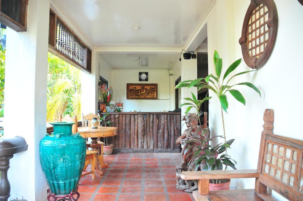 Grand Octagon Resort Laoag Exterior photo